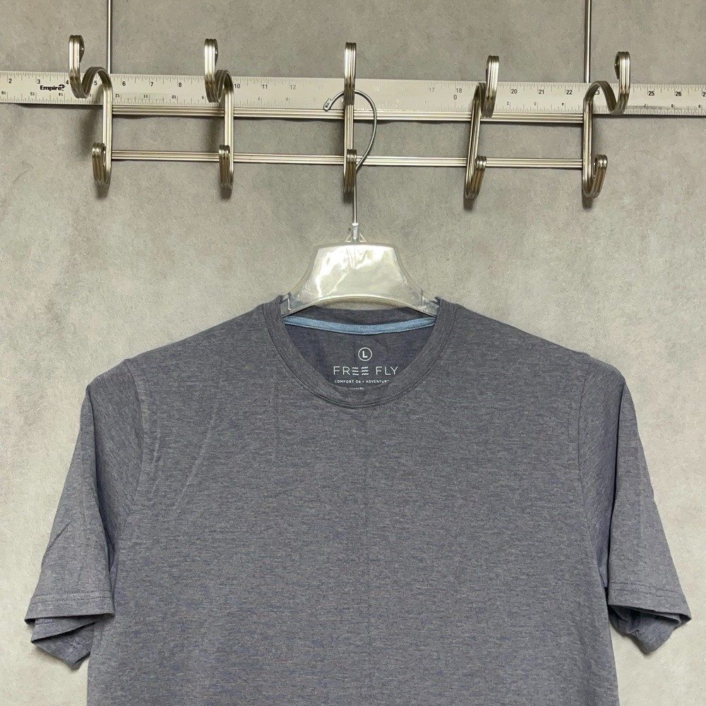 FREE FLY Shirt Men L Blue Lightweight Performance Bamboo Active Gym Tee Elevate